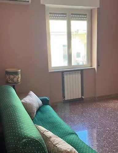 アパート Anna House コゼンツァ